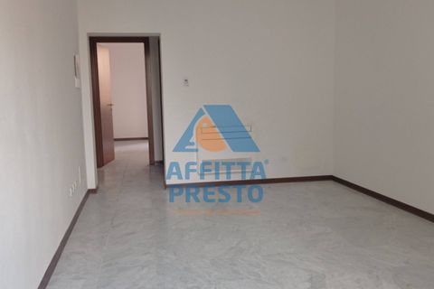 Apartament a Empoli, Florence, Empoli - € 1.000/mes | Ref: AA4234 - foto 5