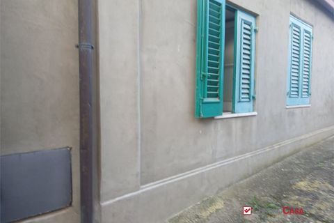 Villa a Messina, Messina, Messina - € 1.000/mes | Ref: SZN-9156 - foto 2