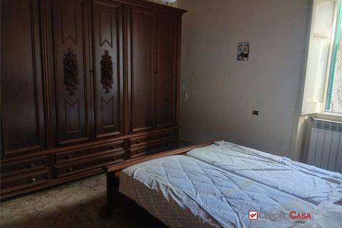 Villa a Messina, Messina, Messina - € 1.000/mes | Ref: SZN-9156 - foto 3