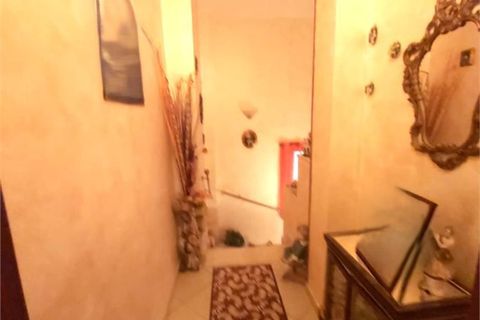 Villa a Messina, Messina, Messina - € 80.000 | Ref: 2VS006 - foto 12