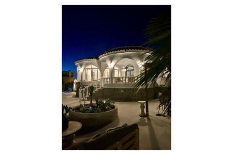 Villa i Torrevieja, Alicante, Torrevieja - € 645.000 | Ref: CLDCBE-43562 - foto 39