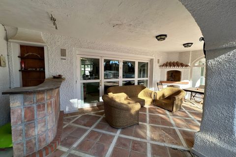 Villa i Marbesa, Malaga, Marbesa - € 1.800.000 | Ref: R5304679 - foto 25