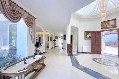 Villa a Marbella, Malaga, Marbella - € 2.285.000 | Ref: 428-05245P - foto 31