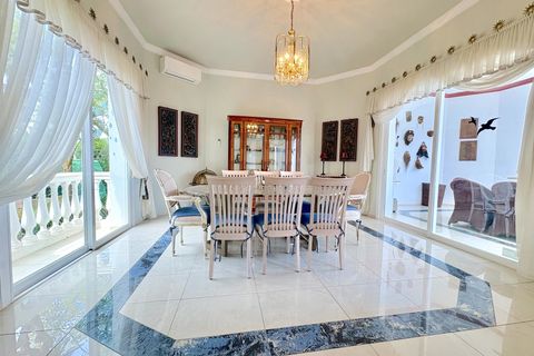 Villa a Marbella, Malaga, Marbella - € 2.285.000 | Ref: 428-05245P - foto 34