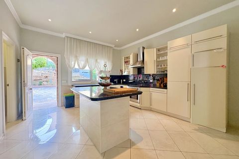 Villa a Marbella, Malaga, Marbella - € 2.285.000 | Ref: 428-05245P - foto 36
