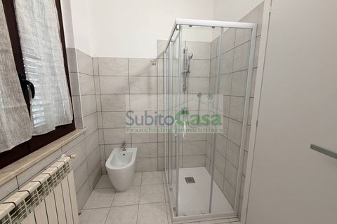 Villa a Chieti, Chieti, Chieti - € 310/mes | Ref: E 488 - foto 36