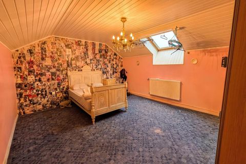 Bungalow i Cambrai, Nord, Cambrai - € 300.000 | Ref: 7550870 - foto 12