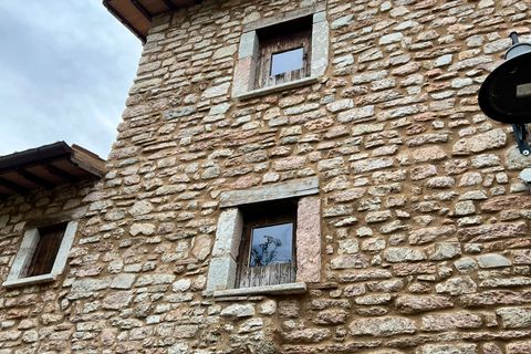 Byhus i Visso, Macerata, Visso - € 25.000 | Ref: 1597 - foto 23