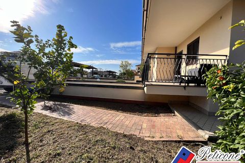 Villa a Fondi, Latina, Fondi - € 435.000 | Ref: V600RM - foto 4