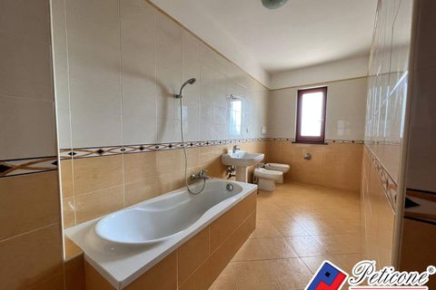 Villa a Fondi, Latina, Fondi - € 435.000 | Ref: V600RM - foto 18