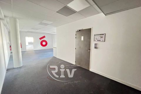 Erhvervsejendom i Vienne, Isere, Vienne - € 575.000 | Ref: 2431 - foto 9
