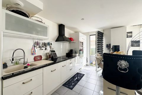 Leilighet i Vitrolles, Bouches-du-Rhone, Vitrolles - € 250 000 | Ref: 86739772 - foto 5
