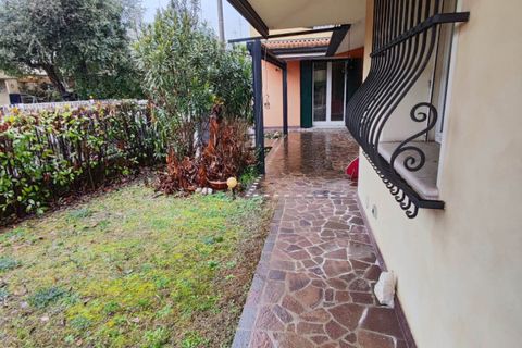 Villa a Padua, Padua, Padua - € 680.000 | Ref: arc680 - foto 30