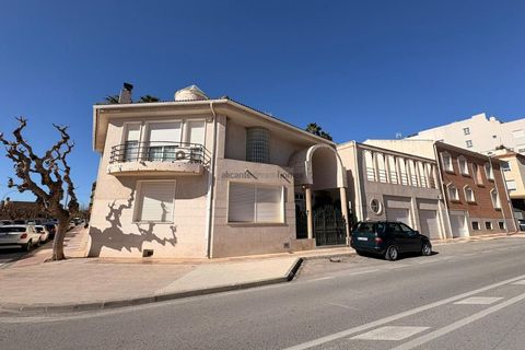 Villa i Sax, Alicante, Sax - € 575.000 | Ref: ZMJ4403 - foto 3