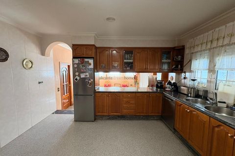 Villa i Sax, Alicante, Sax - € 575.000 | Ref: ZMJ4403 - foto 12
