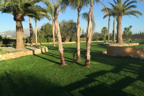 Villa a Pedreguer, Alicante, Pedreguer - € 2.000.000 | Ref: BG357387D - foto 6