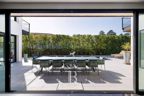 Villa i Anglet, Pyrenees-Atlantiques, Anglet - € 2.498.000 | Ref: M1818 - foto 2