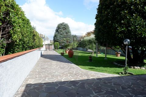 Villa i Lucca, Lucca, Lucca - € 450.000 | Ref: A3370 - foto 1