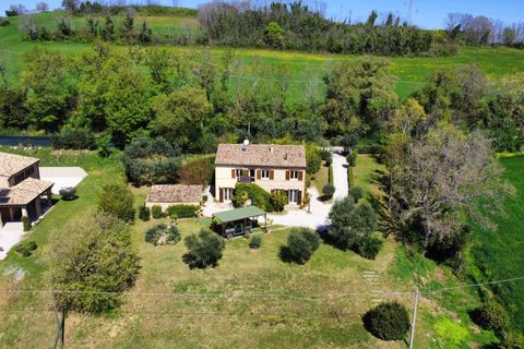Landejendom i Montecosaro, Macerata, Montecosaro - € 525.000 | Ref: 33952 - foto 4