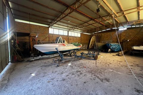 Erhvervsejendom i Anzio, Rome, Anzio - € 80.000 | Ref: LQ329 - foto 2