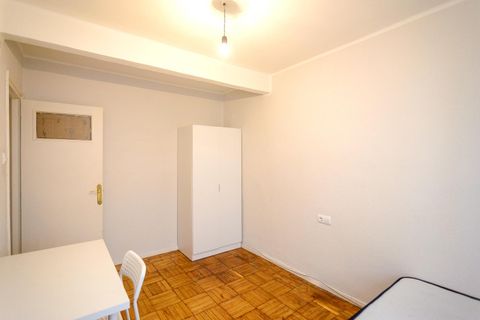 Lejlighed i Oviedo, Asturias, Oviedo - € 140.000 | Ref: EXP12737/8930 - foto 9