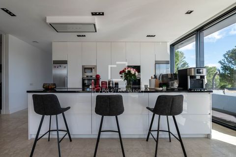 Villa a Torrelodones, Madrid, Torrelodones - € 1.600.000 | Ref: MAD65955 - foto 18