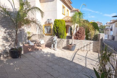 Villa a Playa Flamenca, Alicante, Playa Flamenca - € 399.000 | Ref: 764625 - foto 22
