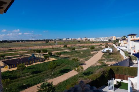 Villa a Playa Flamenca, Alicante, Playa Flamenca - € 399.000 | Ref: 764625 - foto 23