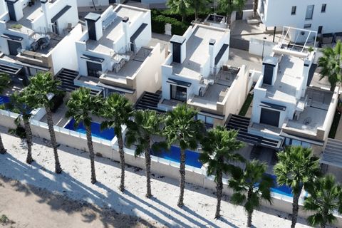 Villa i Cabo Roig, Alicante, Cabo Roig - € 449.950 | Ref: 21-18078/72435 - foto 23