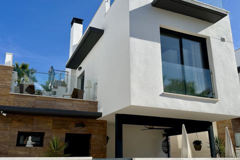 Villa i Cabo Roig, Alicante, Cabo Roig - € 449.950 | Ref: 21-18078/72435 - foto 46
