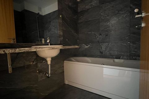 Lejlighed i Maia, Porto, Maia - € 349.000 | Ref: ZTRE-01149/12758 - foto 11