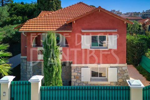 Villa i Antibes, Alpes-Maritimes, Antibes - € 1.590.000 | Ref: 85293183 - foto 2