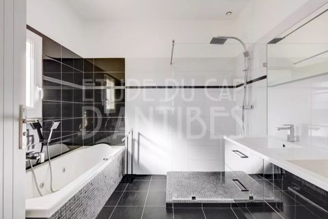 Villa i Antibes, Alpes-Maritimes, Antibes - € 1.590.000 | Ref: 85293183 - foto 14