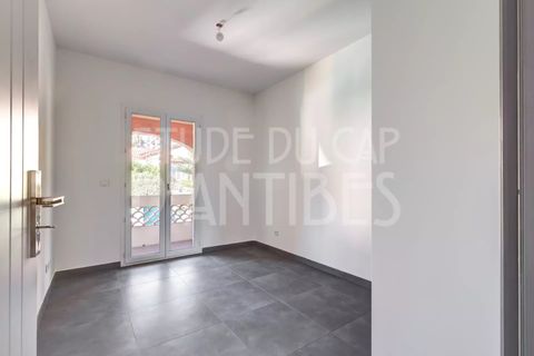 Villa i Antibes, Alpes-Maritimes, Antibes - € 1.590.000 | Ref: 85293183 - foto 17
