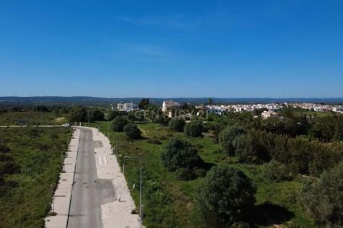 Helårsgrund i Luz, Faro, Luz - € 340.000 | Ref: C0364-05456 - foto 6