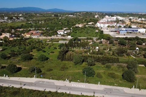 Helårsgrund i Luz, Faro, Luz - € 340.000 | Ref: C0364-05456 - foto 8