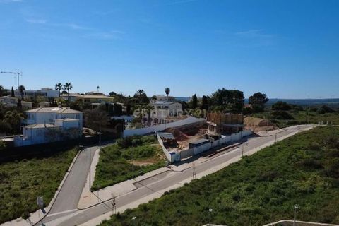 Helårsgrund i Luz, Faro, Luz - € 340.000 | Ref: C0364-05456 - foto 11