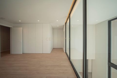 Villa i Alcabideche, Lisbon, Alcabideche - € 1.800.000 | Ref: C0364-05535 - foto 19