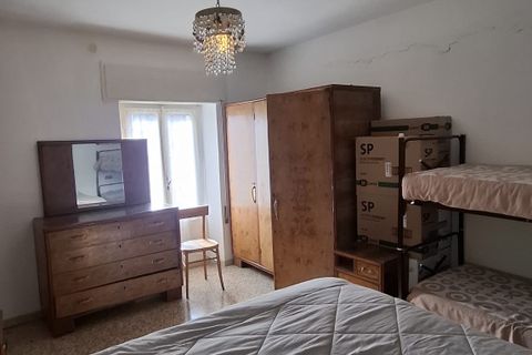 Villa a Bergamo, Bergamo, Bergamo - € 140.000 | Ref: 18434-enchantin - foto 8