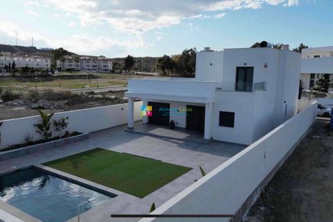 Villa i Vera, Almeria, Vera - € 595.000 | Ref: 69115 - foto 45