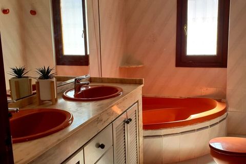 Villa a Denia, Alicante, Denia - € 450.000 | Ref: 5-51-15905 - foto 10