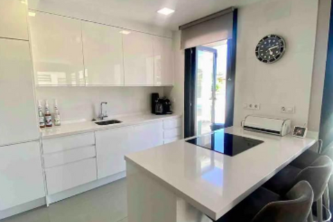 Villa i Los Balcones, Alicante, Los Balcones - € 999.999 | Ref: 764701 - foto 8