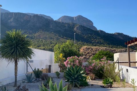 Villa i Polop, Alicante, Polop - € 460.000 | Ref: HO700105 - foto 47