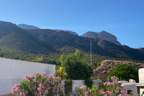 Villa i Polop, Alicante, Polop - € 460.000 | Ref: HO700105 - foto 49
