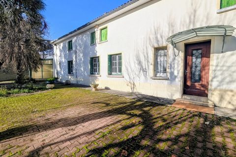 Landsbyhus i Salles-d'Angles, Charente, Salles-d'Angles - € 150.000 | Ref: 340934600826 - foto 1