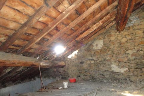 Villa a Jujols, Pyrenees-Orientales, Jujols - € 89.000 | Ref: 340931721109 - foto 3