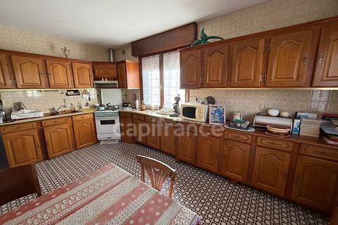 Villa a Lourdes, Hautes-Pyrenees, Lourdes - € 212.000 | Ref: 340930423759 - foto 8