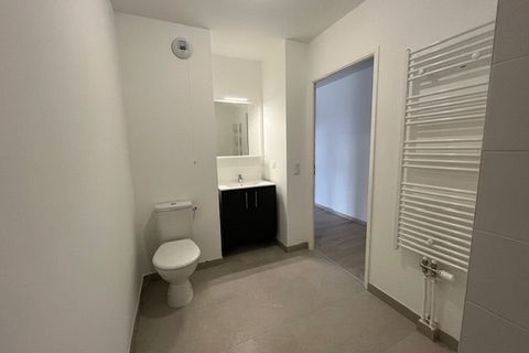 Apartament a Compiègne, Oise, Compiègne - € 735/mes | Ref: LO1K-VZY-D46 - foto 6