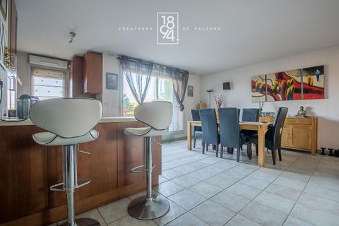 Duplex i Marseille, Bouches-du-Rhone, Marseille - € 329.000 | Ref: GGL3-2DZ-I54 - foto 1