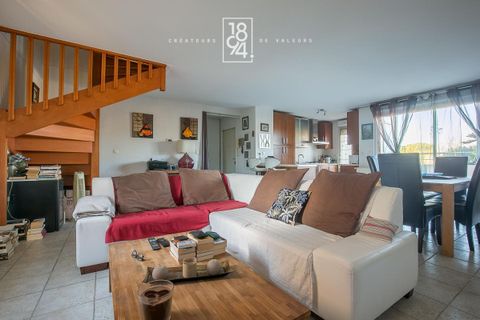 Duplex i Marseille, Bouches-du-Rhone, Marseille - € 329.000 | Ref: GGL3-2DZ-I54 - foto 4